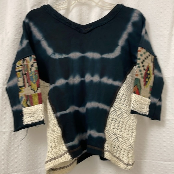 Gimmicks - Picture 5 of 5